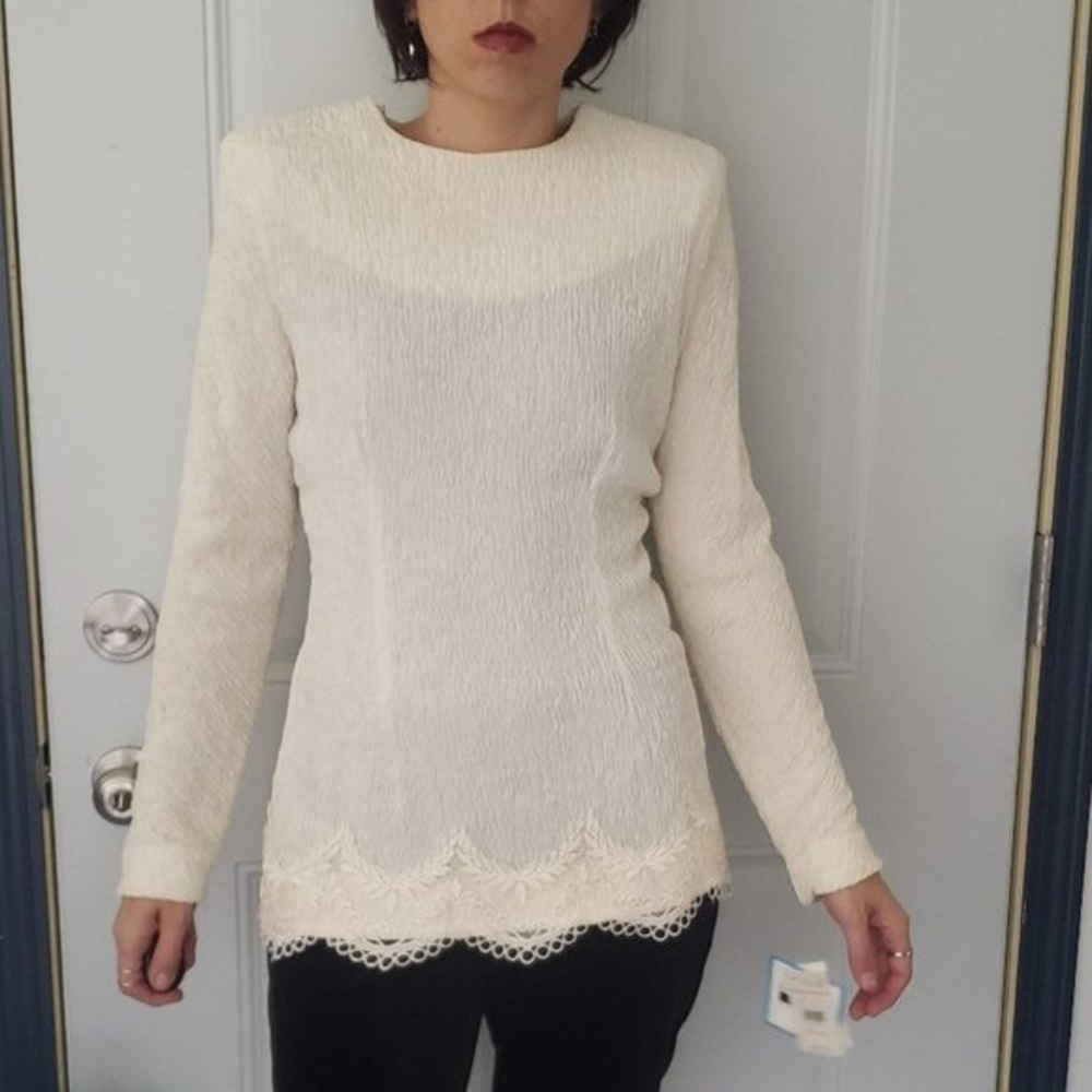 NWT 90s Cream Lacey Dressy Top